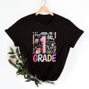 Hello First Grade Back To School Rainbow Fun Kids Graphic Unisex T-Shirt